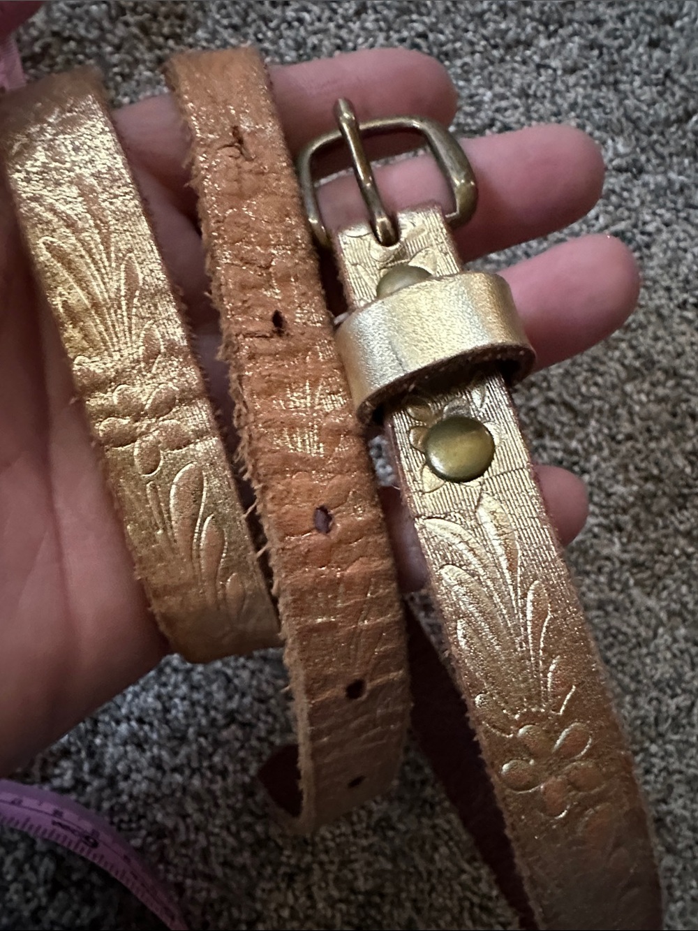 Women’s Metallic Embossed Women’s Belt - Gold